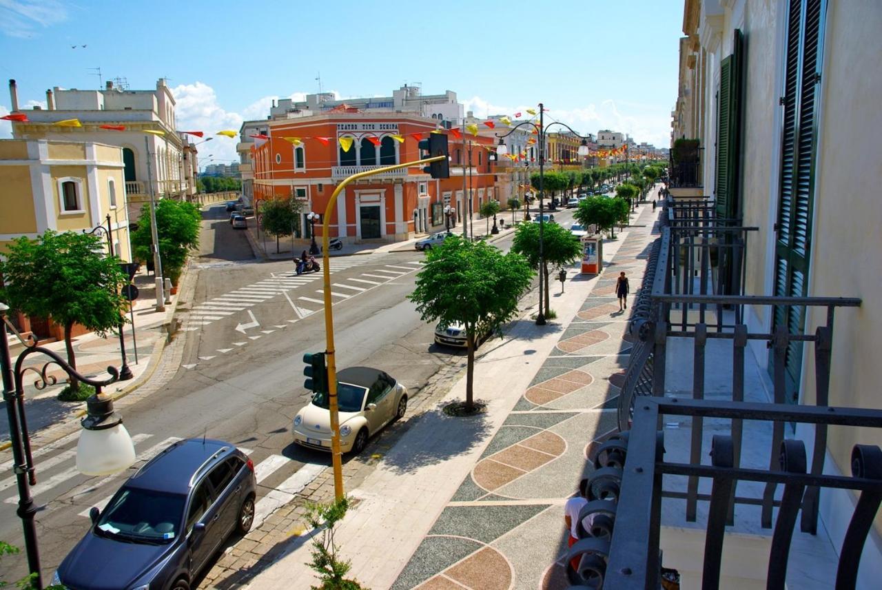 Beautiful Property In The Heart Of Gallipoli Bagian luar foto